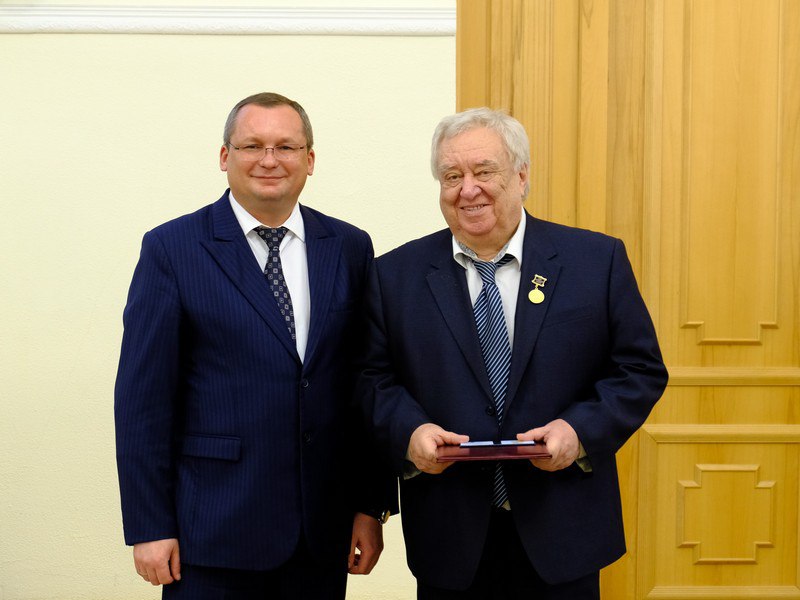 Новая награда в копилке президента организации культуры и искусства