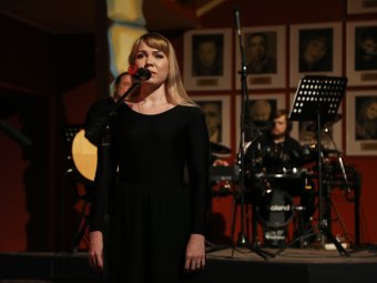 Геймеровские зарисовки: в ТЮЗе показали спектакль о компьютерной зависимости