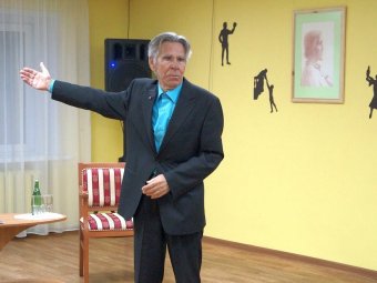 ТЮЗ поздравляет с Юбилеем!