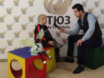 ТЮЗ приглашает детей на съёмки проекта «Визит под софит»