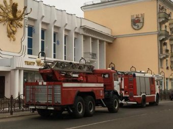 ПОЖАРНАЯ ТРЕНИРОВКА В ТЮЗЕ