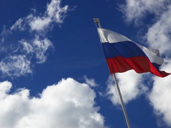 В ТЮЗе акция к Дню Флага России