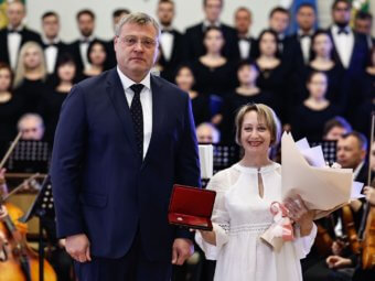 Звезда астраханского театра стала заслуженной артисткой России