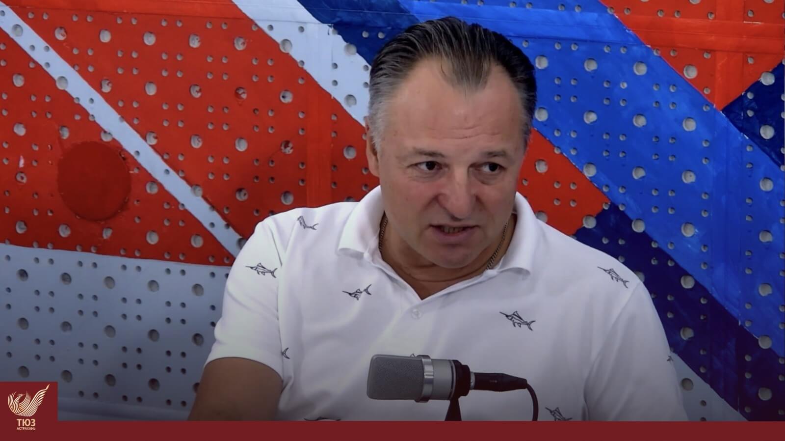 Сергей Тараскин рассказал астраханцам о планах работы ТЮЗа в 93-ем театральном сезоне