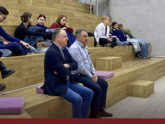 В Молодежном центре «Коса» прошла читка пьесы «Призыв».